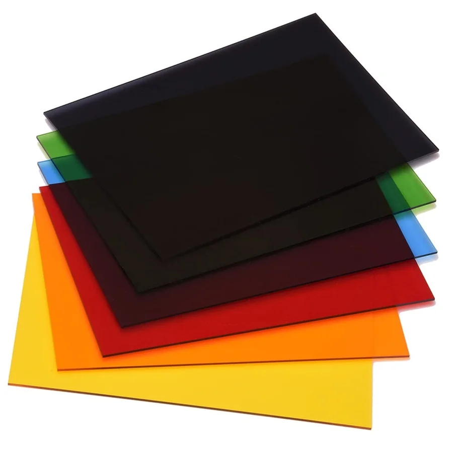 Cutting Acrylic and Polycarbonate Without Chipping the Edge